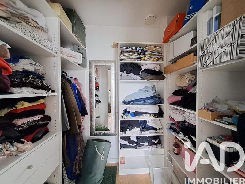 Maison - 203 m² - 2 pièces