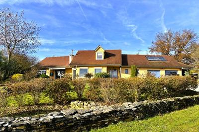 Maison - 178 m² - 5 pièces