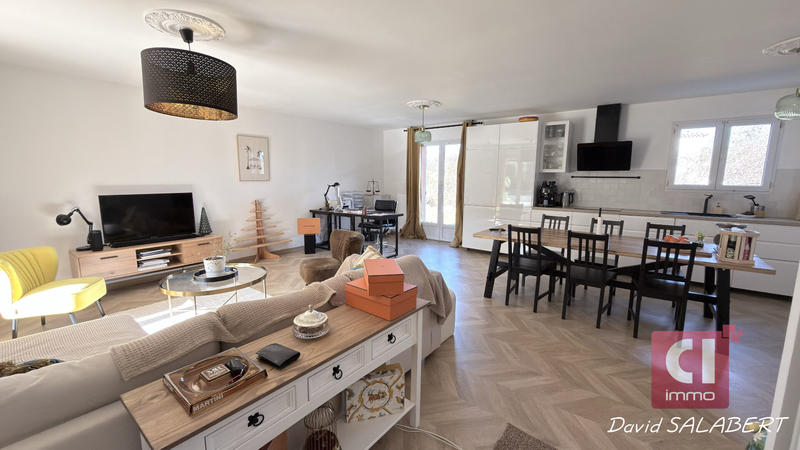 Maison - 152 m² - 7 pièces