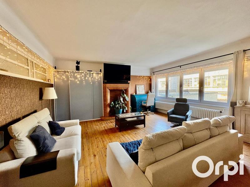 Appartement - 128 m² - 5 pièces