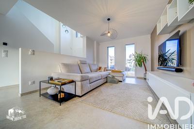 Maison - 123 m² - 6 pièces