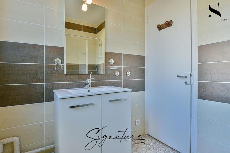 Appartement - 98 m² - 5 pièces