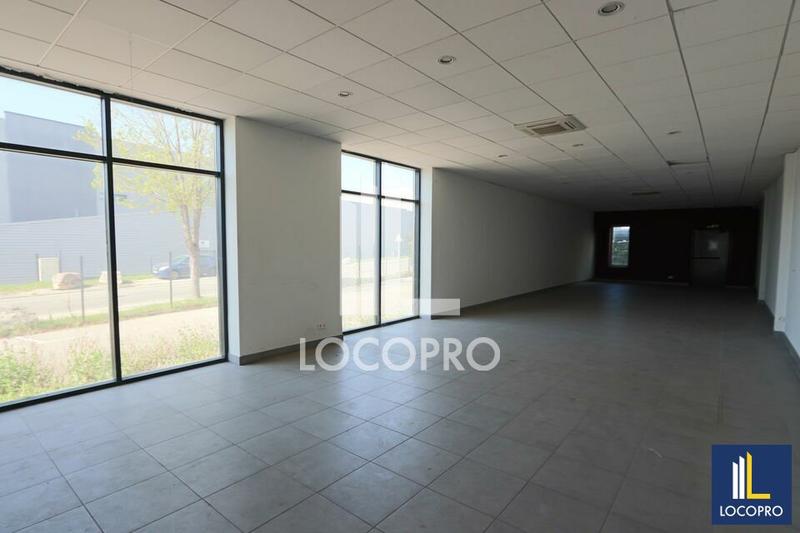 Local d'activité / Entrepôt - 4 800 m²