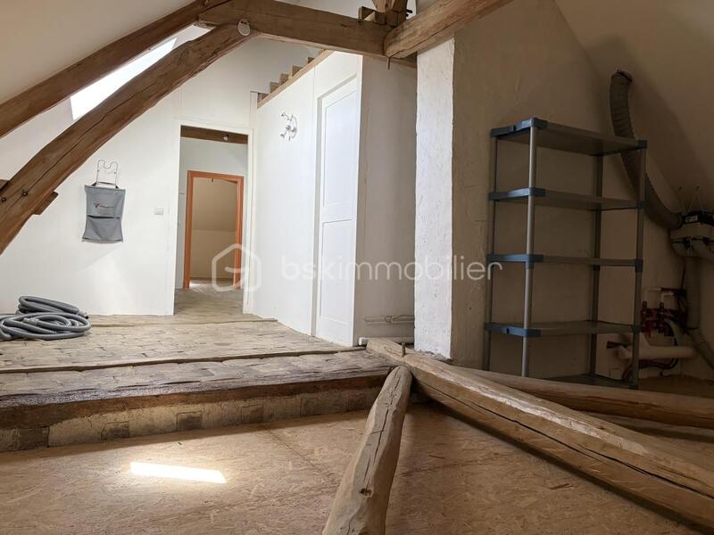 Propriété - 267 m² - 7 pièces