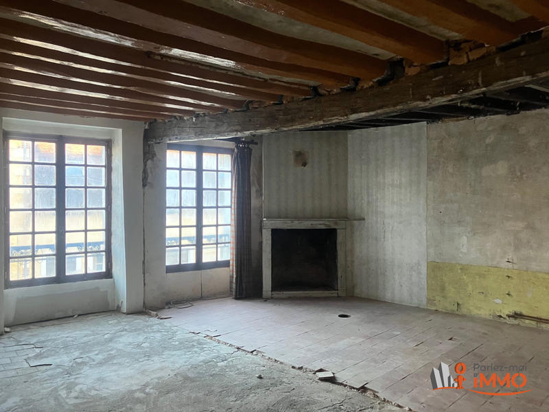 Maison - 220 m² - 9 pièces