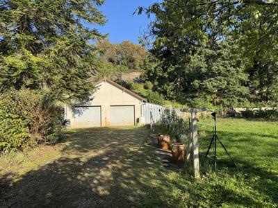 Maison - 151 m² - 7 pièces