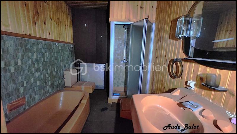 Maison - 165 m² - 8 pièces