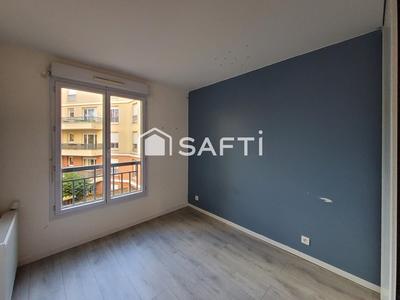 Appartement - 88 m² - 5 pièces