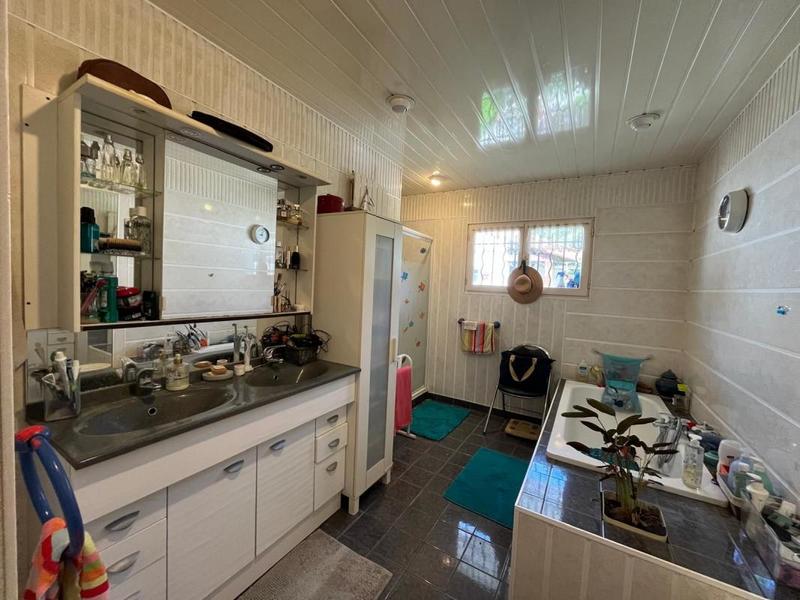 Maison - 121 m² - 5 pièces