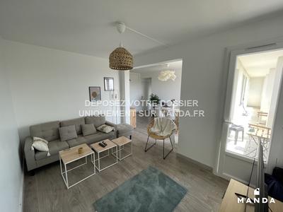 Chambre - 10 m² - 5 pièces