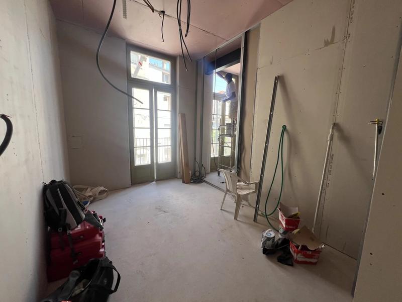 Appartement - 94 m² - 4 pièces