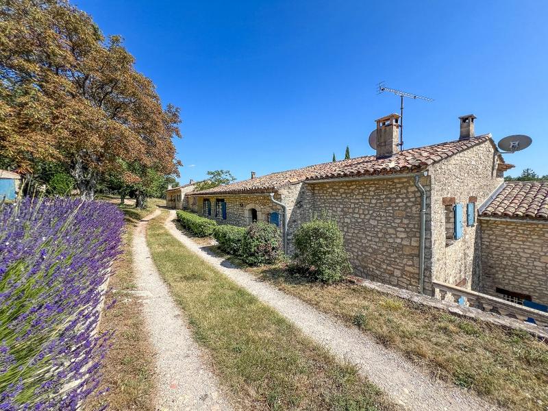 Maison de campagne - 430 m² - 18 pièces
