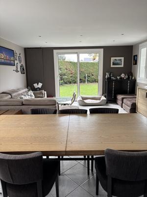 Maison contemporaine - 159 m² - 6 pièces