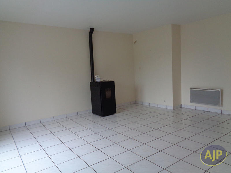 Maison - 83 m² - 5 pièces