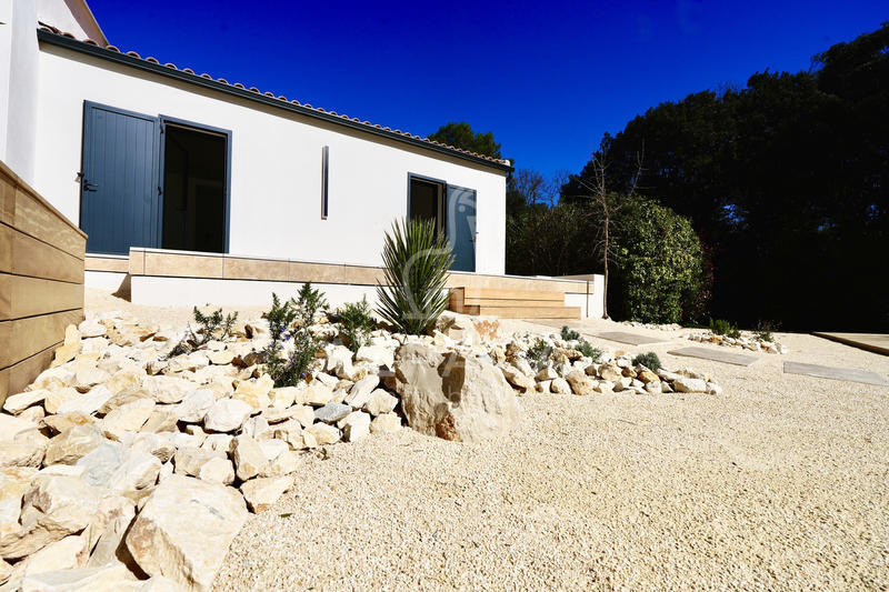 Maison - 163 m² - 6 pièces