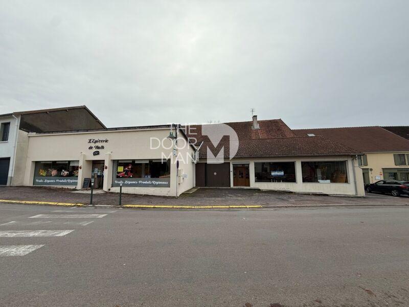 Maison - 436 m² - 8 pièces