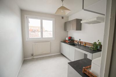 Appartement - 72 m² - 4 pièces