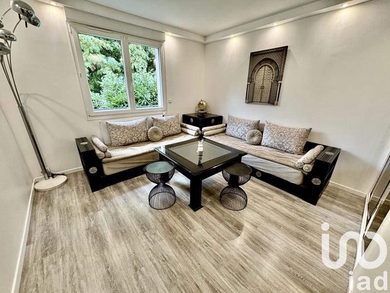 Maison - 137 m² - 8 pièces