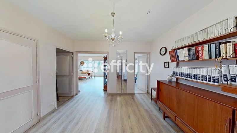 Appartement - 84 m² - 3 pièces