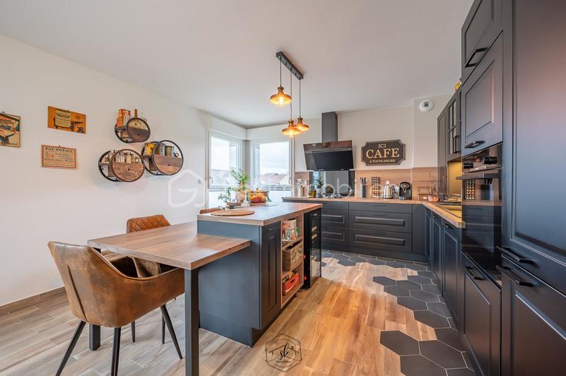 Appartement - 72 m² - 3 pièces