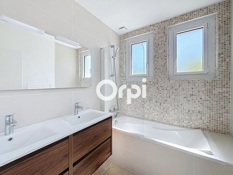 Maison - 108 m² - 5 pièces