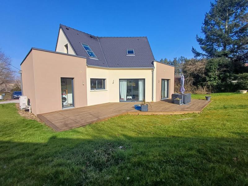 Maison - 120 m² - 5 pièces