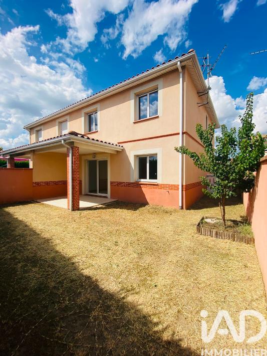 Maison - 93 m² - 5 pièces