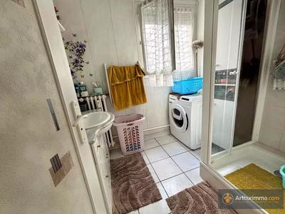 Appartement - 61 m² - 4 pièces