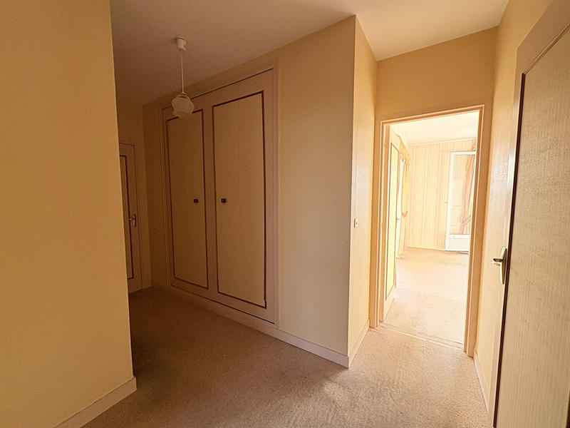 Appartement - 85 m² - 3 pièces