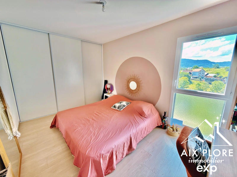 Appartement - 92 m² - 4 pièces