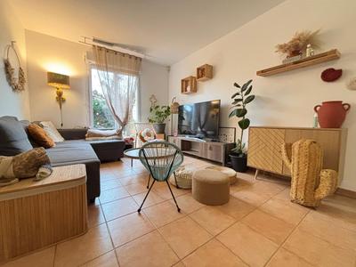 Maison - 87 m² - 4 pièces