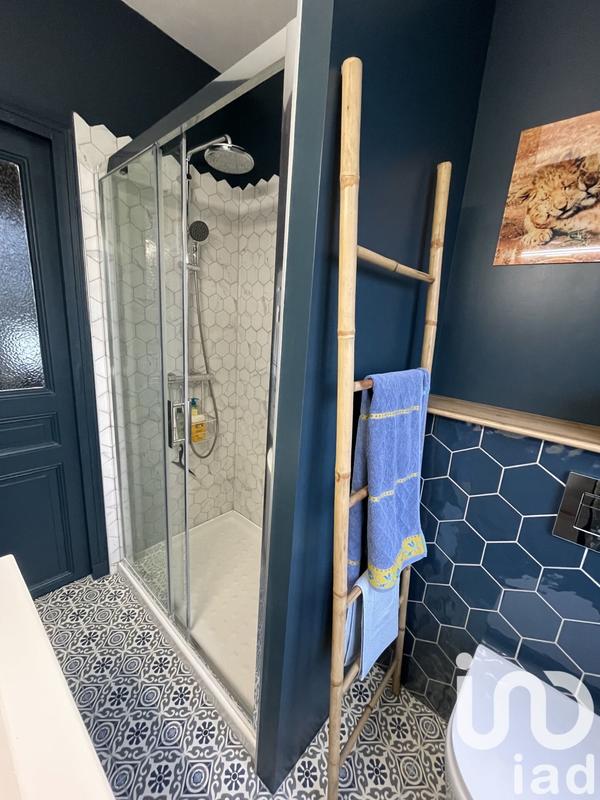 Maison - 248 m² - 7 pièces