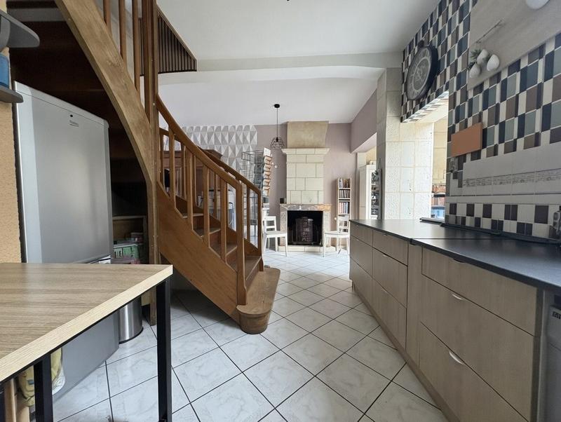 Maison ancienne - 160 m² - 8 pièces