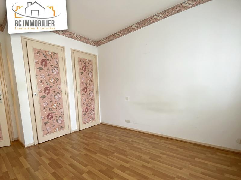 Appartement - 111 m² - 4 pièces