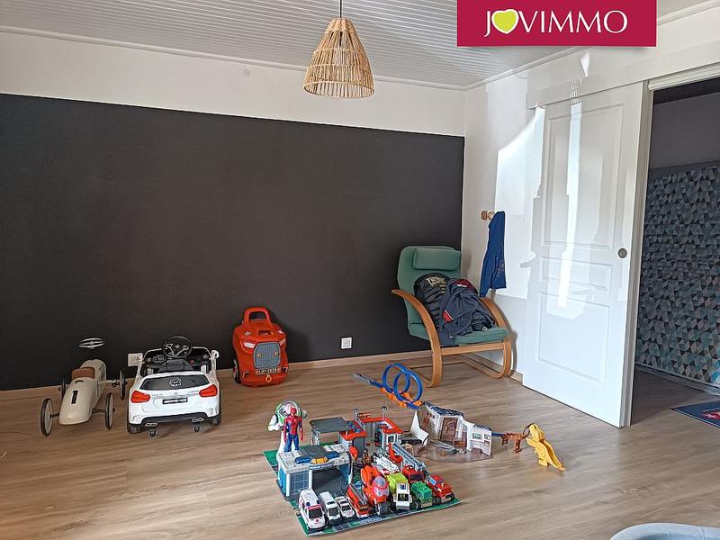 Maison - 147 m² - 5 pièces