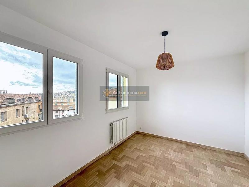 Appartement - 127 m² - 4 pièces