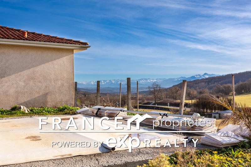 Maison contemporaine - 160 m² - 4 pièces