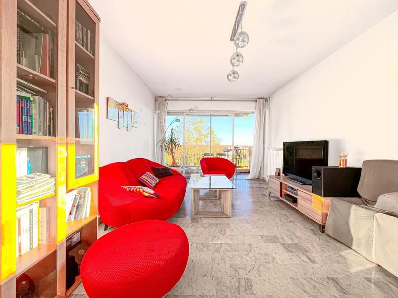 Appartement - 97 m² - 5 pièces