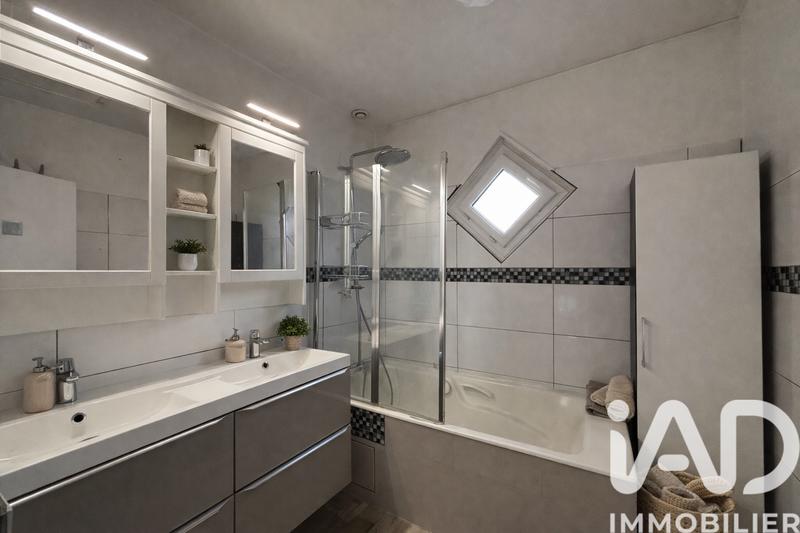 Maison - 113 m² - 6 pièces