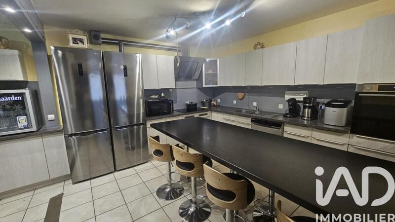 Maison - 134 m² - 6 pièces