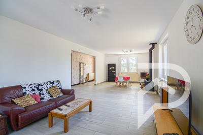 Maison - 184 m² - 6 pièces