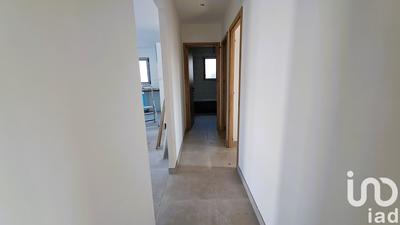 Maison - 94 m² - 5 pièces