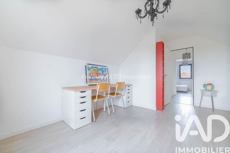 Maison - 145 m² - 6 pièces