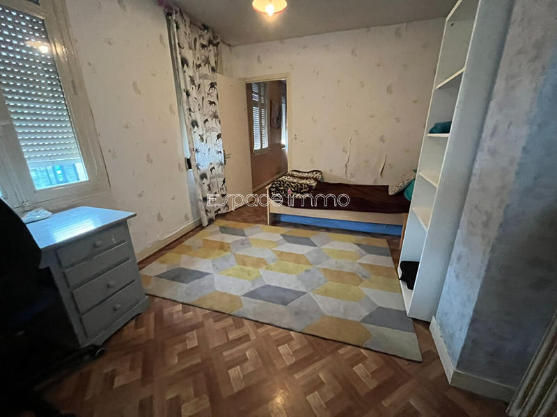 Immeuble - 149 m² - 5 pièces