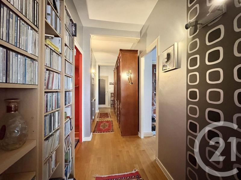 Maison - 165 m² - 6 pièces