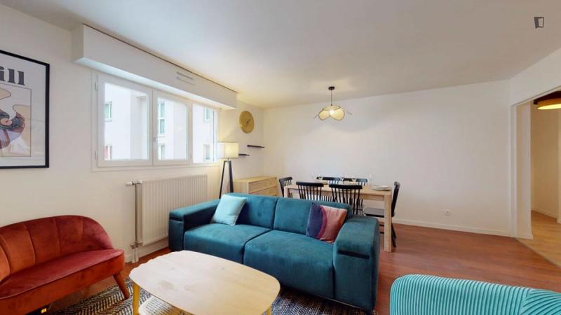 Chambre - 10 m² - 5 pièces