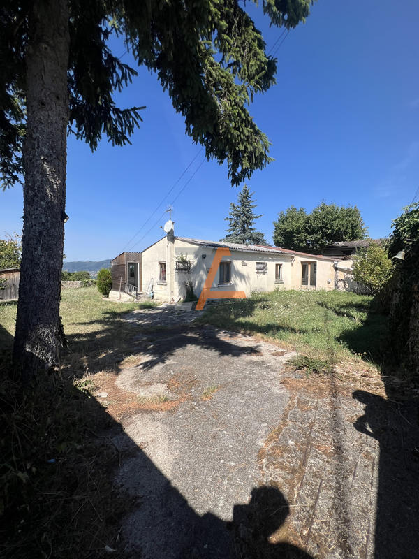 Maison - 86 m² - 4 pièces