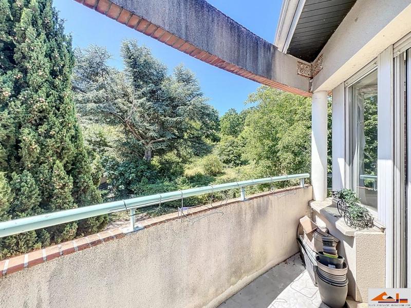 Appartement - 90 m² - 4 pièces