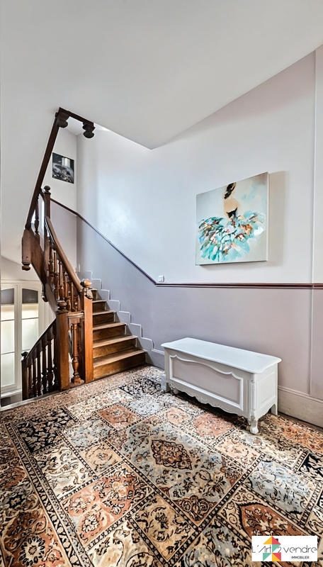 Maison - 175 m² - 7 pièces