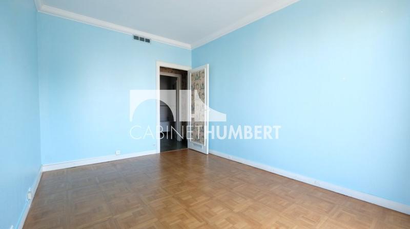 Appartement - 74 m² - 2 pièces